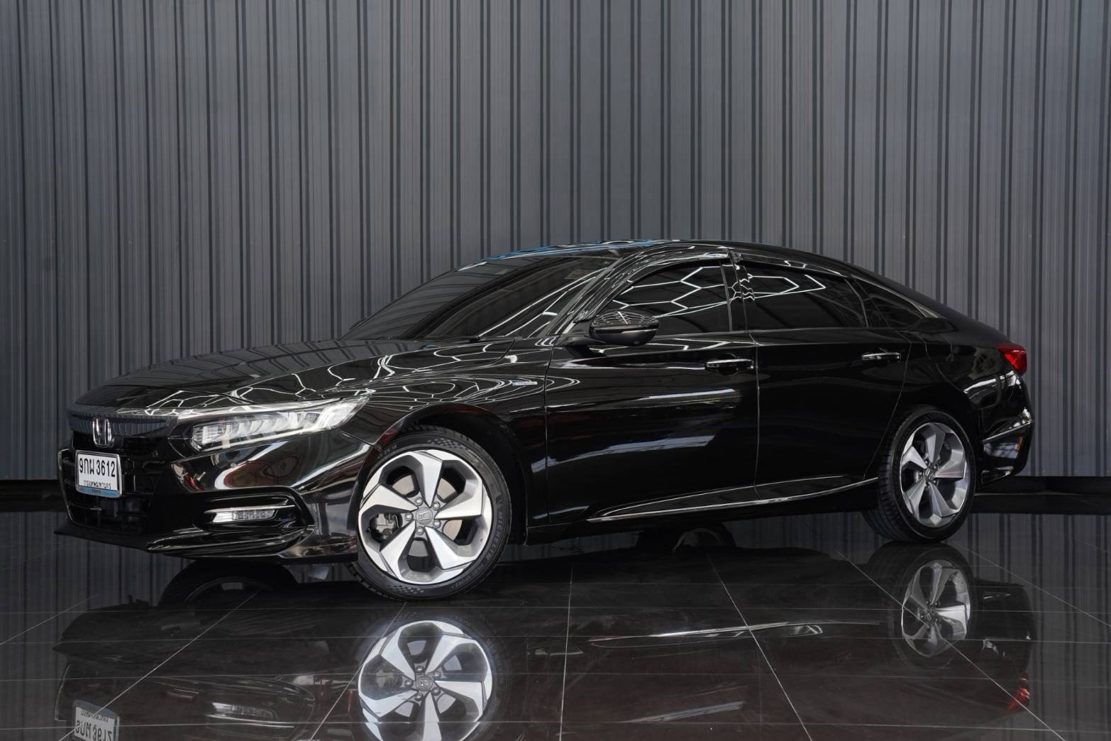 HONDA ACCORD 2.0 HYBRID TECH AT