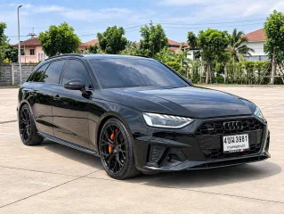 Audi A4 AVANT 45 TFSI quattro S line