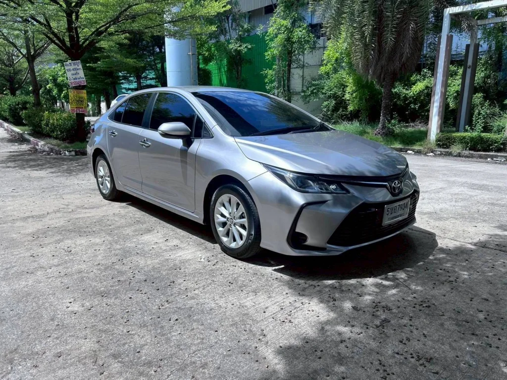 Toyota Altis 1.6 G + LPG